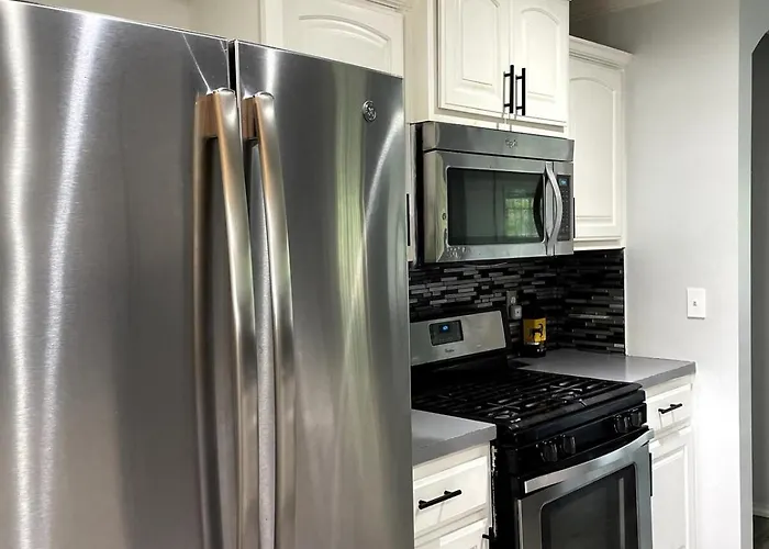Holiday home Spacious 3br Fast Wifi 7 Min From Downtown
