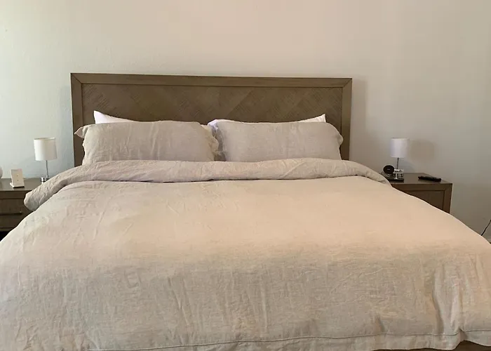 Holiday home Spacious 3br Fast Wifi 7 Min From Downtown *